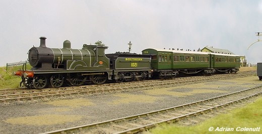 The competition winning B1 Class 4-4-0 hauling the articulated set.